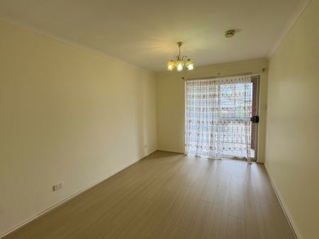 27 Karina Crescent, Holden Hill SA, Belconnen - Photo 3