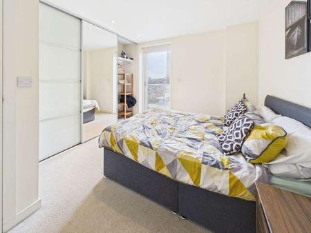 Meadowside Quay Walk, Partick, G11 - Photo 4