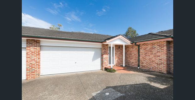 Immaculate Villa - Photo 1