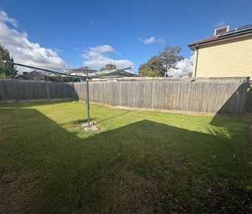 36 Bradshaw Street, Essendon VIC 3040 - Photo 4
