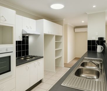 185 Dorville Road, Carseldine QLD, Belconnen - Photo 1