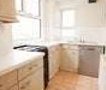 Woodlands Terrace Room 10 - Photo 2