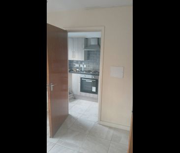 1 Bed Flat, St John's S, S60 - Photo 3