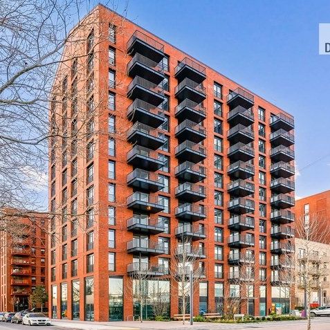 Apartment to rent in Curlew House, Heron Wharf E14 - Photo 1