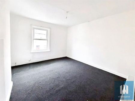 2 bedroom end of terrace house to rent - Photo 5