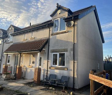 2 bedroom end of terrace house to rent - Photo 4