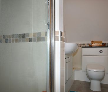 Flat to rent on - Photo 5