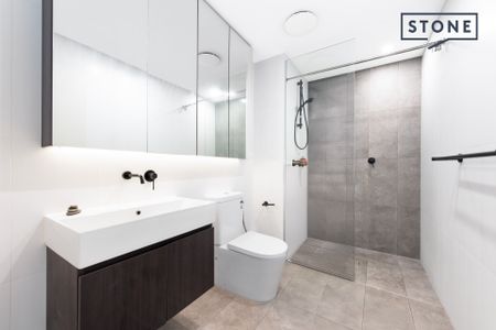 MODERN & HUGE 1 BED WITH STUDY ROOM + 1 PARKING PAPER MILL LIVERPOOL - Photo 5