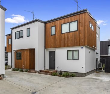 Well positioned 2 bedroom in Merivale - Photo 4