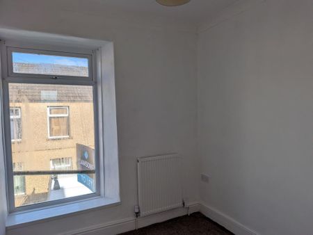 Waterloo Road, Llanelli, SA15 2PY - Photo 4