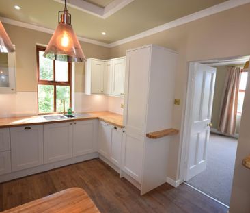 1 bedroom detached house to rent - Photo 5