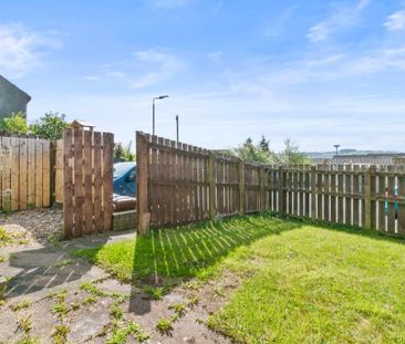 3 bedroom terraced house to rent - Photo 6