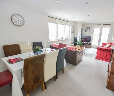 2 bedroom flat to rent - Photo 4