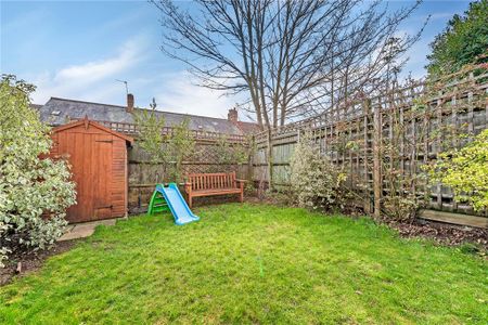 5 bedroom terraced house to rent - Photo 4