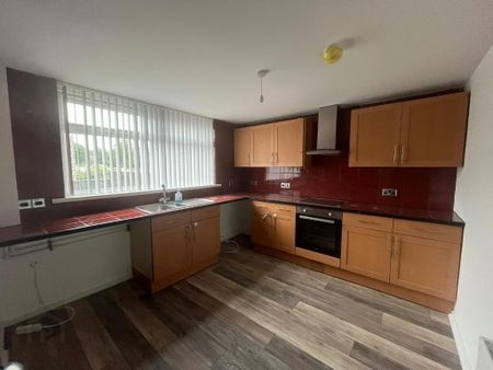 136 Salia Avenue, Carrickfergus, BT38 8NE - Photo 4