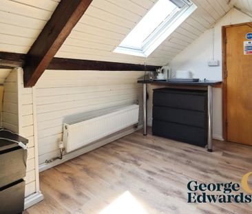 1 bedroom in a house share to rent - Photo 4