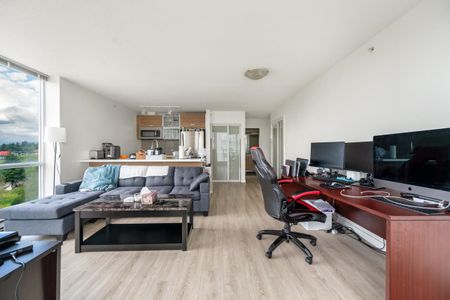 13688 100 Avenue #1104, Surrey, BC V3T0G5 - Photo 3