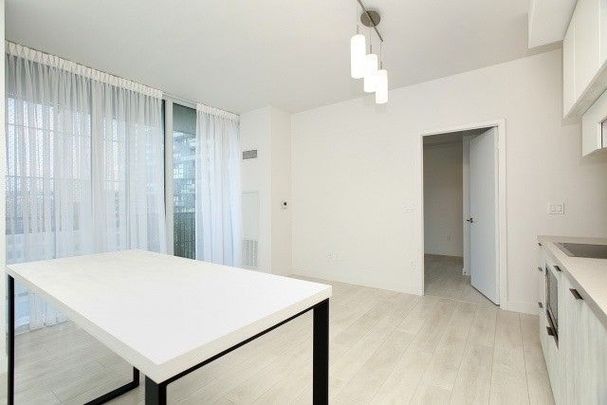 For Lease - 8 Eglinton Avenue Unit# 805, Toronto, Ontario - Photo 1