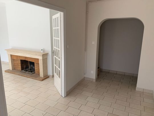 Location Maison 4 pièces 123m² - Photo 1