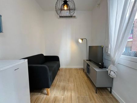 Piso de alquiler en Calle Sant Josep, 18, La Barceloneta - Photo 2