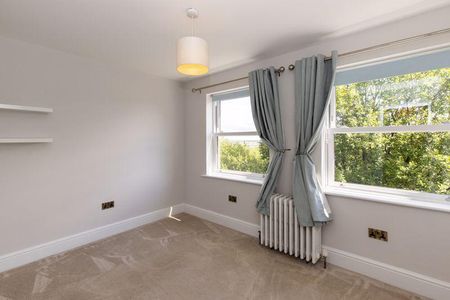4 bedroom detached house to rent - Photo 5