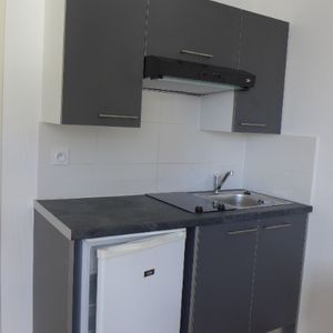 Location Appartement 1 pièce 17m² RENNES 35000 - Photo 2