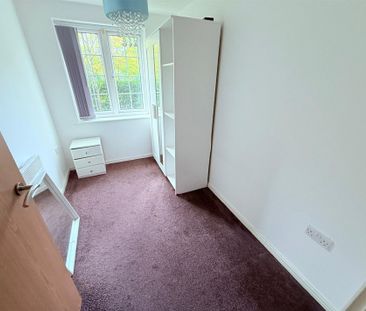 Greenings Court - Warrington - WA2 - Photo 5