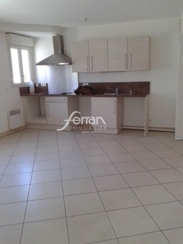 Location Appartement 3 pièces 62m² DRAGUIGNAN 83300 - Photo 5