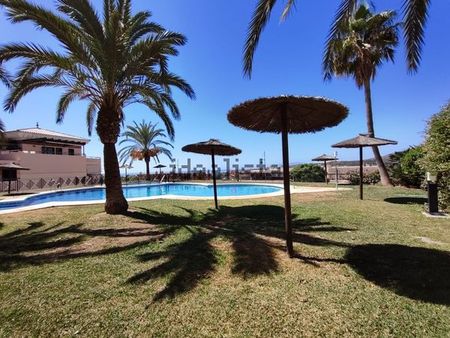 Alquiler de piso en Calle Ópalo - Photo 4