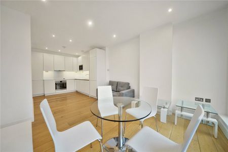 Plumbers Row - Photo 3