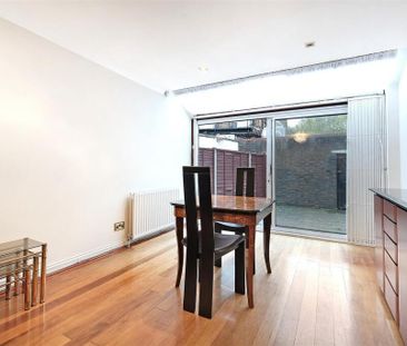 3 bedroom terraced house to rent - Photo 2