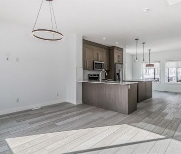 Creekside Blvd SW, Calgary - Photo 6