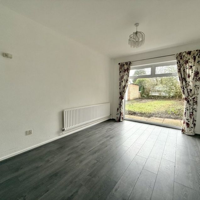 Mayflower Drive, Coventry - - Photo 1