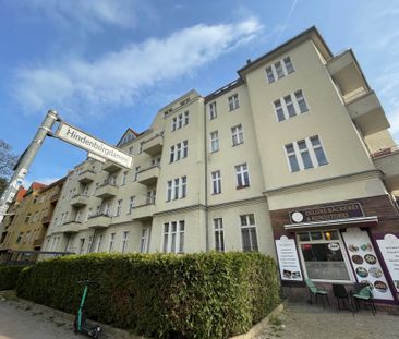 Charakteristischer Stuck-Altbau in Steglitz! - Foto 5