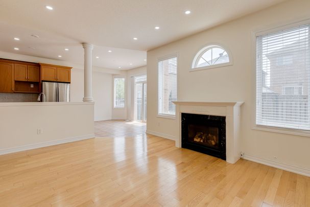 For Lease - 39 Hermitage Boulevard, Markham, Ontario - Photo 1