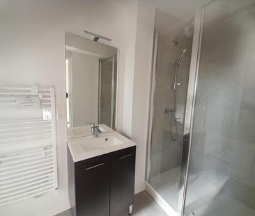 Location Appartement 3 pièces 72m² MACON 71000 - Photo 5