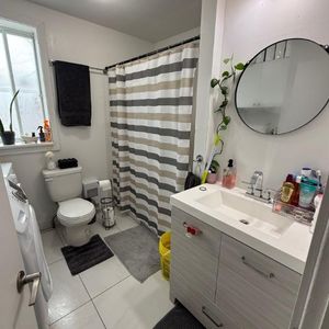 Logement 4-1/2 à louer - Photo 2