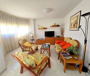Apartamento de alquiler en Plaça de la Rosa Dels Vents, 4, Playa de... - Photo 2