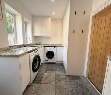 6 bedroom detached house to rent - Photo 1