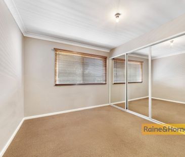 Two Bedroom Unit in Waterfront Complex! - Photo 5