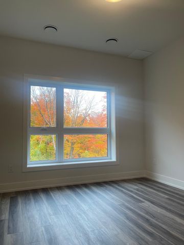 For Lease - 1100 LACKNER Place Unit# 223, Kitchener, Ontario - Photo 5