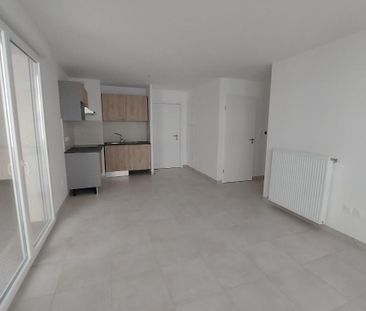 APPARTEMENT T3 56M - Photo 5