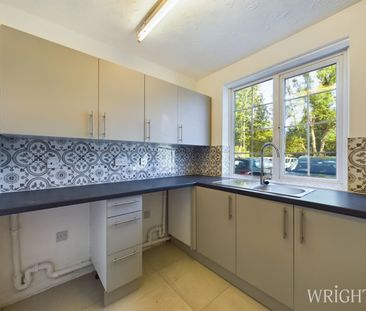 2 bedroom Flat - GUESSENS COURT, WELWYN GARDEN CITY. - Photo 4
