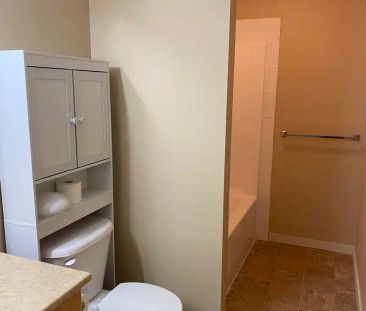 Marshall Grove East Apartments — 1 Bedroom - Photo 6