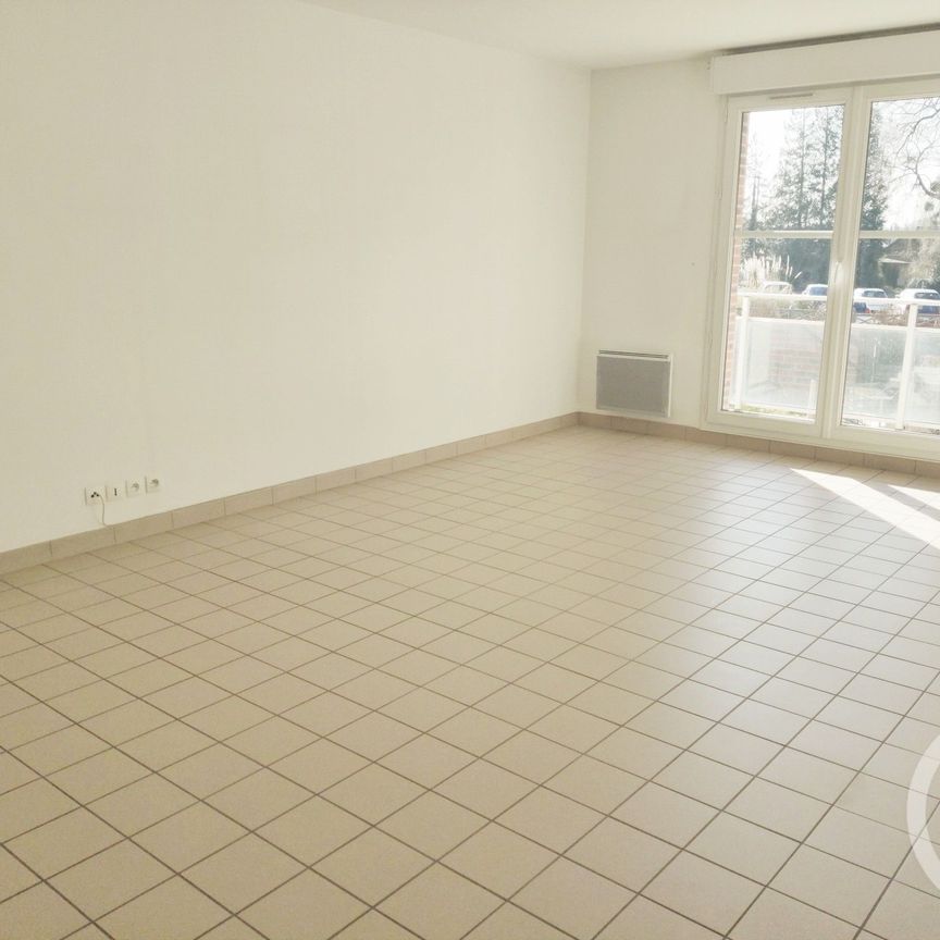 Location Appartement 3 pièces 74m² LILLEBONNE 76170 - Photo 1