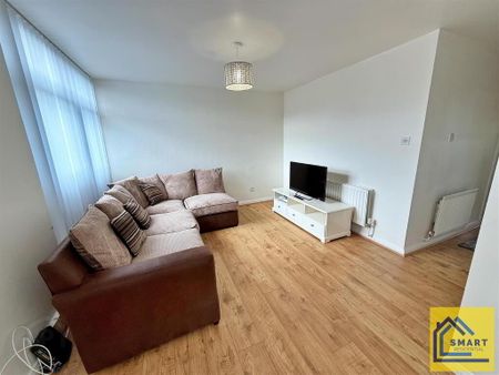 114b Belvoir Drive, Belfast, BT8 7DT - Photo 2