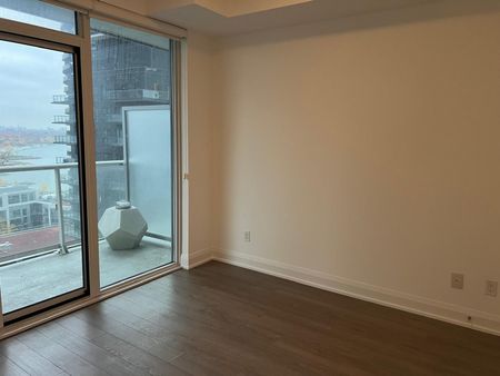 For Lease - 56 Annie Craig Drive Unit# 1511, Toronto, Ontario - Photo 2