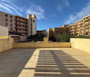 Location Appartement 2 pièces 33m² LE LAVANDOU 83980 - Photo 6