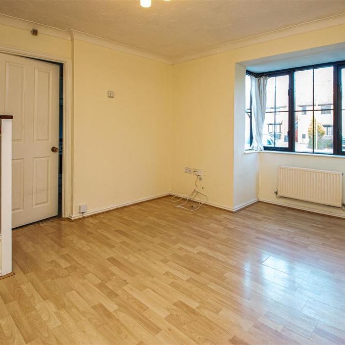 1 bedroom end of terrace house to rent - Photo 1