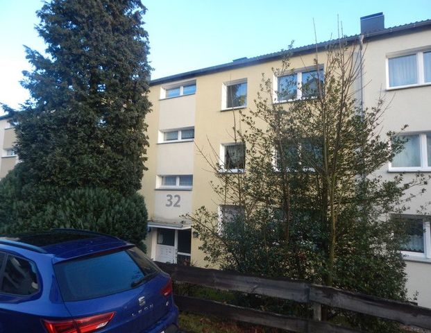 Gelegenheit: 3-Zimmer-Wohnung in zentraler Lage - Photo 1